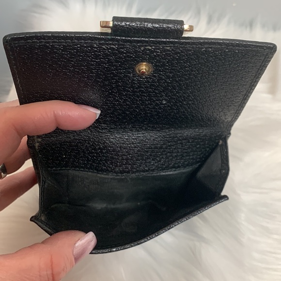 Authentic Gucci compact European style wallet - Picture 8 of 16